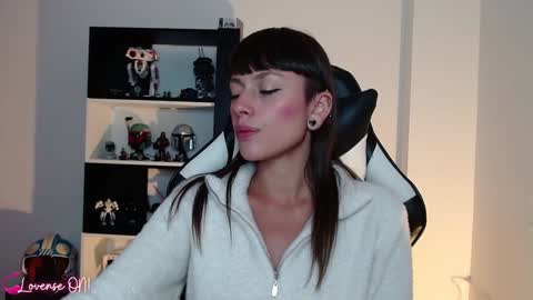 Emily online show from 01-31-25, 12:39