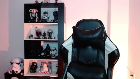 Emily online show from 09-14-25, 10:53