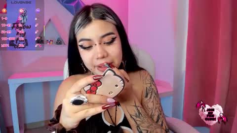 PINKK online show from 01-05-26, 05:49