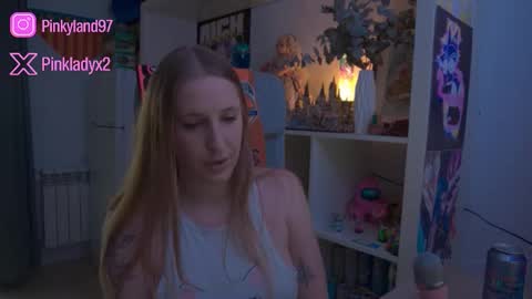 pinkladyx2 online show from 02-21-26, 04:19