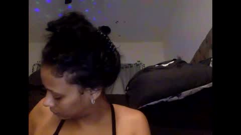 Snapshot of pinkmonae chatting on 11-25-25, 11:27 pinksugar online show from 11-25-25, 11:27