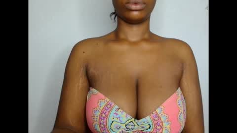 pinkxsugar online show from 01-19-26, 06:50