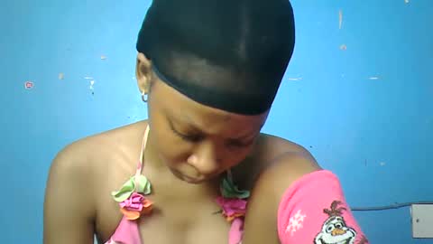 pinky_lov online show from 11-19-25, 06:46