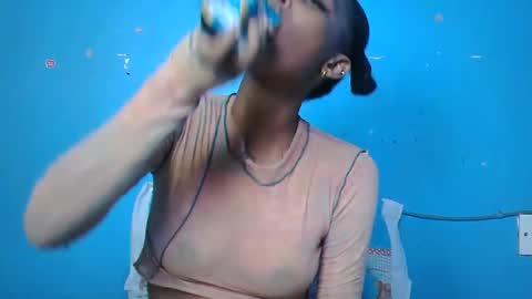 pinky_lov online show from 12-21-25, 05:58