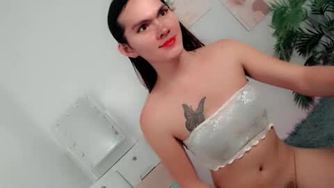 pinky_web03 online show from 10-18-25, 10:43