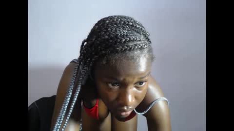 pinkykiki_247 online show from 11-12-25, 06:47