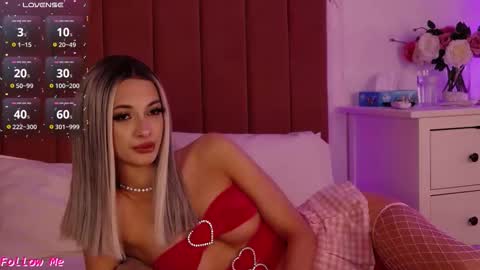 Pinky online show from 02-25-26, 07:01