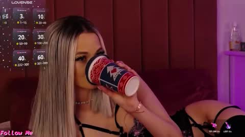 Pinky online show from 03-19-26, 07:29