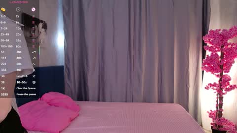 Ellis online show from 12-16-25, 09:09