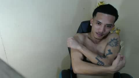 Snapshot of pinoy_daksxxx chatting on 12-03-25, 03:21 pinoy_daksxxx online show from 12-03-25, 03:21