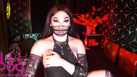 Snapshot of pinoy_handsomexx chatting on 01-13-25, 11:17 Miss Stefana Defowta online show from 01-13-25, 11:17