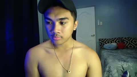 Snapshot of pinoyadriannexxx chatting on 09-25-25, 03:21 Adrianne online show from 09-25-25, 03:21