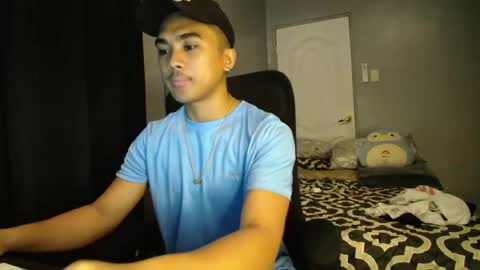 Snapshot of pinoyadriannexxx chatting on 10-02-25, 02:29 Adrianne online show from 10-02-25, 02:29