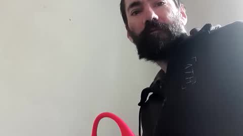 Snapshot of piotrmaftei76 chatting on 11-05-25, 10:15 piotrmaftei76 online show from 11-05-25, 10:15