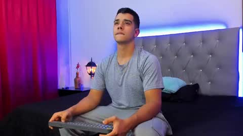 pipe_320 online show from 02-18-25, 02:38