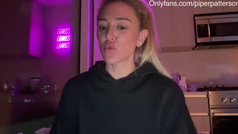 Snapshot of piper_patterson chatting on 02-05-26, 05:56 PipinPiper online show from 02-05-26, 05:56