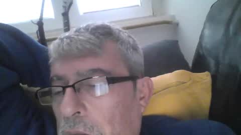 pipi2704 online show from 01-01-25, 09:07