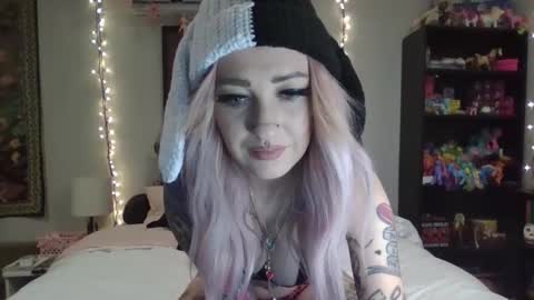 pirateprincessx online show from 01-16-26, 03:10