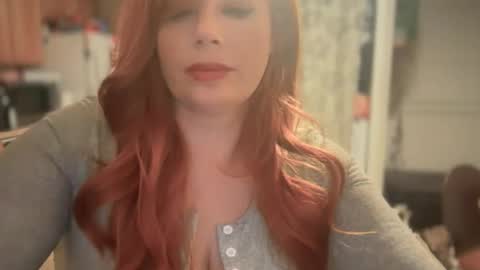 Snapshot of pirdybirdyxo chatting on 11-05-25, 01:27 pirdybirdyxo online show from 11-05-25, 01:27