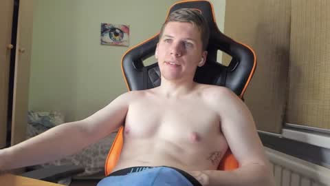 Pierre online show from 12-08-24, 07:11