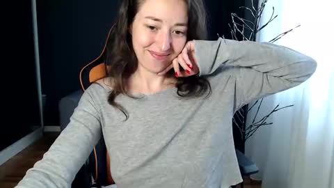 piscesgirl06 online show from 11-12-25, 06:14