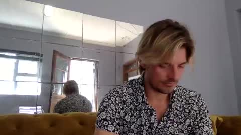 Snapshot of pits13 chatting on 12-10-24, 09:12 Pits13 online show from 12-10-24, 09:12