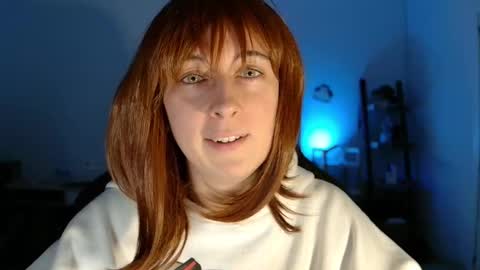 Snapshot of pitykitty chatting on 11-18-25, 05:28 PK online show from 11-18-25, 05:28