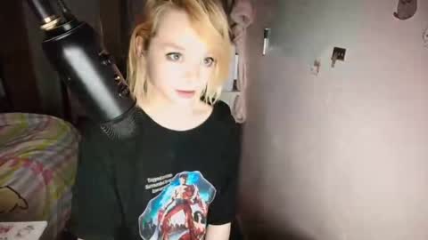 Kitty online show from 12-13-25, 10:26