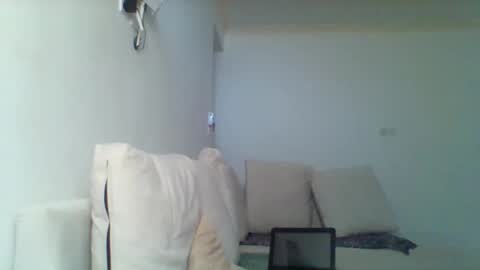 Majesty online show from 10-23-25, 08:02