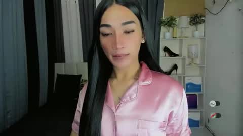 pixiedoll_ online show from 02-21-26, 04:35