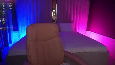 pixiepeachh online show from 10-07-25, 02:58