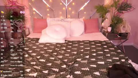 Snapshot of pixiepeachh chatting on 02-06-26, 11:02 pixiepeachh online show from 02-06-26, 11:02