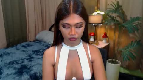 pixiewinky online show from 10-23-25, 06:13