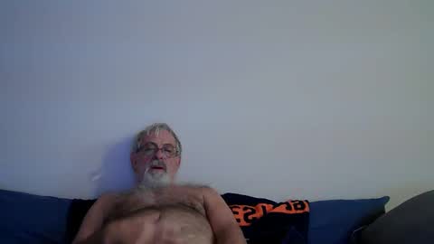 Snapshot of pjdaddjo775 chatting on 09-28-25, 09:36 pjdaddjo775 online show from 09-28-25, 09:36