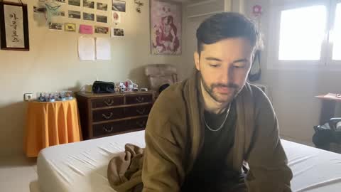 Snapshot of placebo14 chatting on 12-25-24, 12:05 placebo14 online show from 12-25-24, 12:05