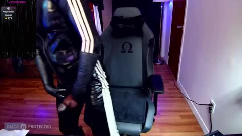 Snapshot of plasticme chatting on 02-22-25, 06:08 plasticme online show from 02-22-25, 06:08