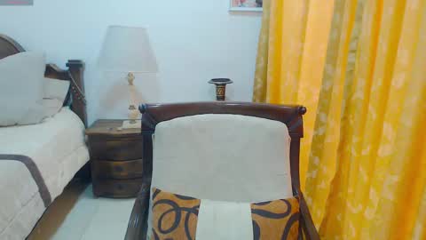 Snapshot of playboy_sex6 chatting on 02-11-25, 03:29 PETER online show from 02-11-25, 03:29