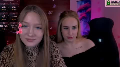 Snapshot of playful_sophie chatting on 02-26-25, 08:33 Sophie online show from 02-26-25, 08:33