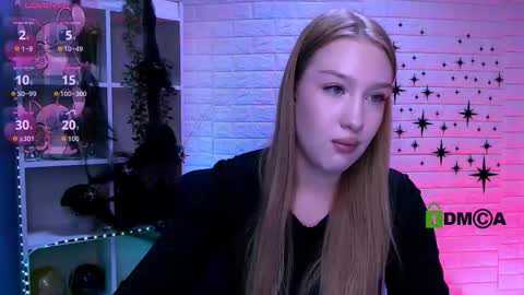 Sophie online show from 10-26-25, 04:46