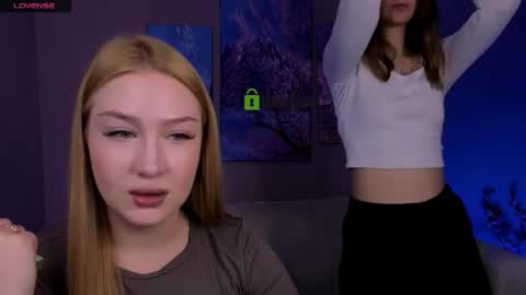 Sophie online show from 02-04-26, 08:25