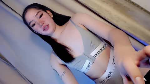 kate online show from 10-22-25, 02:01