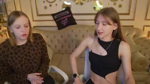 Lana online show from 02-08-26, 11:24