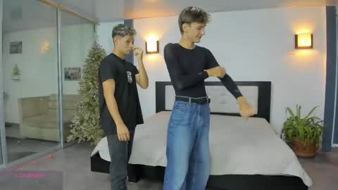 Snapshot of playhardsex chatting on 11-30-25, 11:09 online show from 11-30-25, 11:09