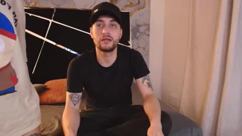 JUAN AND JULI online show from 10-24-25, 10:17