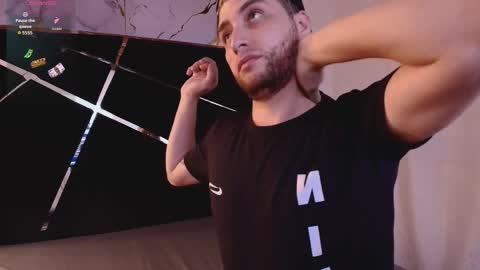 JUAN AND JULI online show from 10-28-25, 09:39