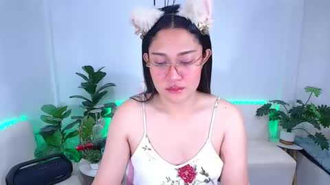 Ploysai online show from 11-11-25, 11:16