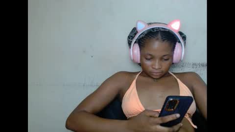 plumnjuicyx online show from 02-24-25, 02:37