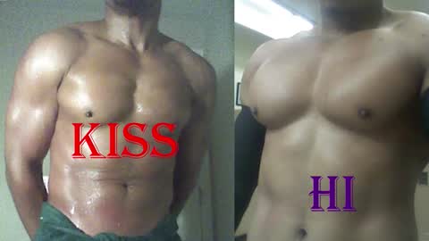 StraightPlush online show from 03-18-26, 02:37