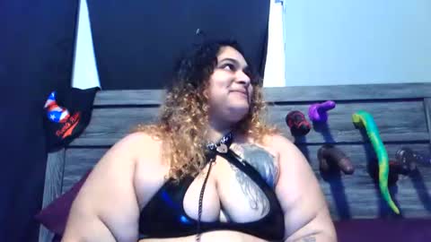 Panda baby online show from 10-31-25, 04:13