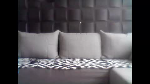 Snapshot of plutomaniaxxx chatting on 02-19-26, 09:49 plutomaniaxxx online show from 02-19-26, 09:49